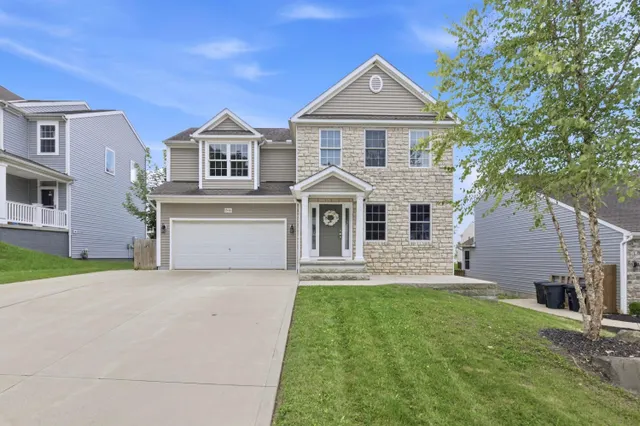 Expensive River Valley Highlands Real Estate