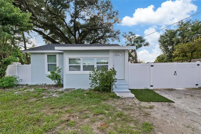 Cheap 3E9 | EL PORTAL Real Estate