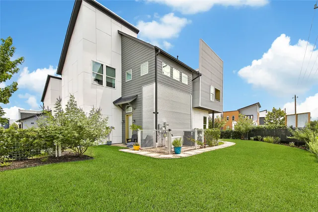 Cheap Avondale Square Pt Rep Real Estate