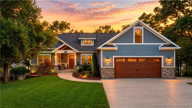 Popular The Estates Real Estate