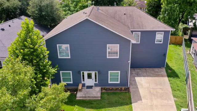 Popular Drosche Real Estate