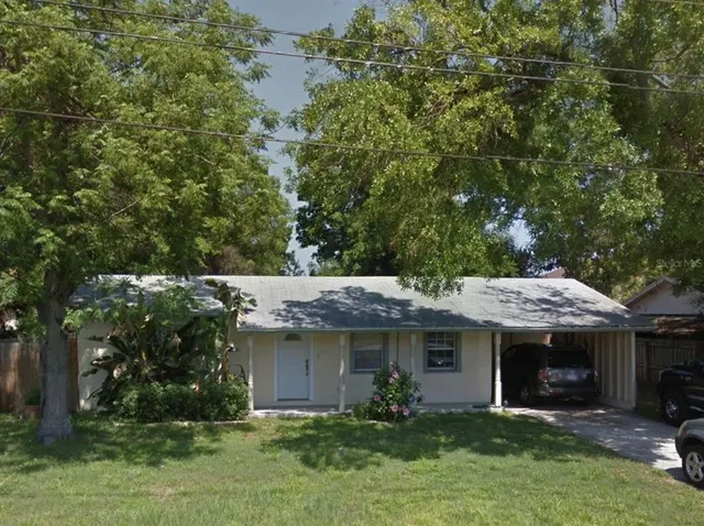 Cheap BAY CREST PARK UNIT 01 Real Estate