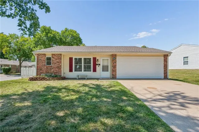Popular Tonkawa Vil Real Estate