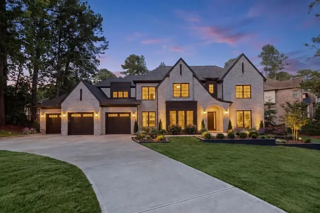 Popular Mirador Estates Real Estate