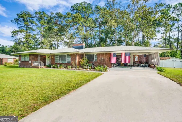 Popular Garden City Real Estate