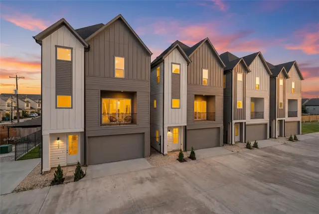 Popular Lehman Place Real Estate