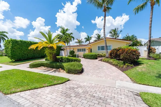 Popular Boca Raton Real Estate