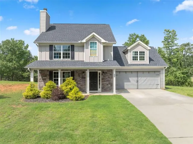 Popular Lawsons Cove Real Estate