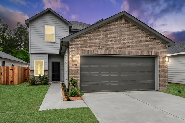 Popular The Enclave at Spring Branch Real Estate