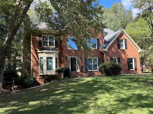 Popular MATTHEWS PARK Real Estate