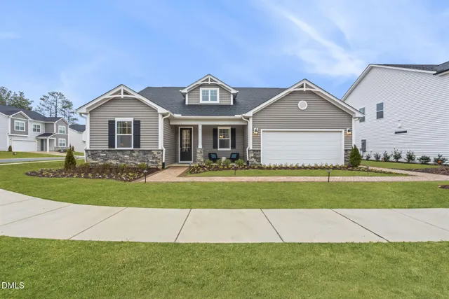 Popular Fox Field Farms Real Estate