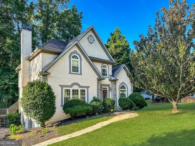 Cheap Loring Square Real Estate