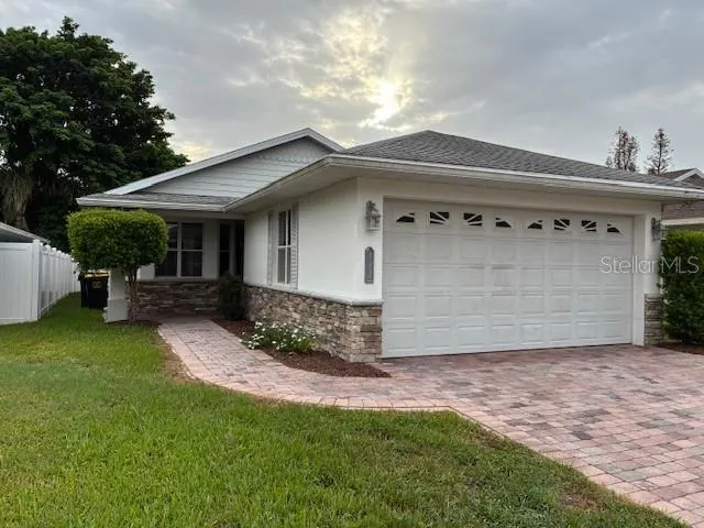 Popular TROPICAL PARK Real Estate