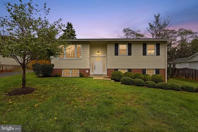 Popular Heritage Manor Real Estate