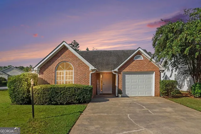 Popular GREEN TREE Real Estate