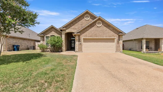 Popular North Forest Real Estate