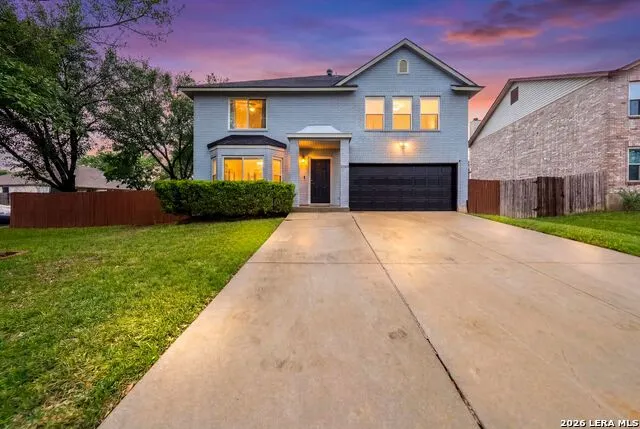 Popular Huntington Place Real Estate