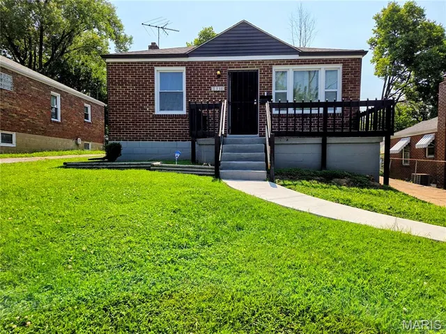 Expensive Florissant Hills Real Estate