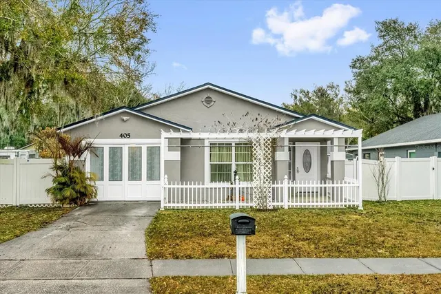 Popular ROSEWOOD UNIT 2 Real Estate