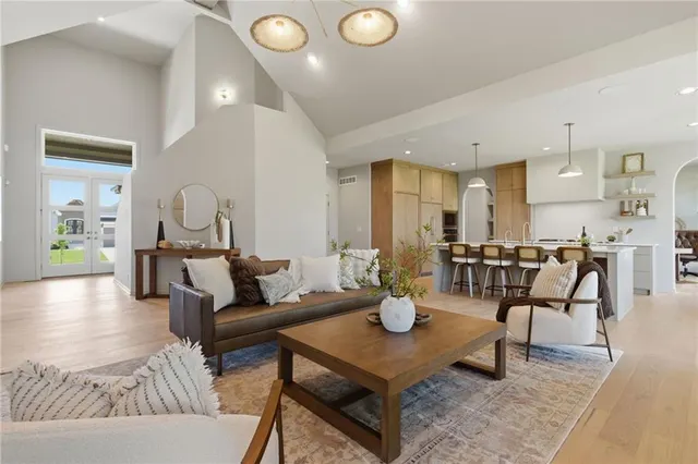 Popular CENTURY FARMS Real Estate