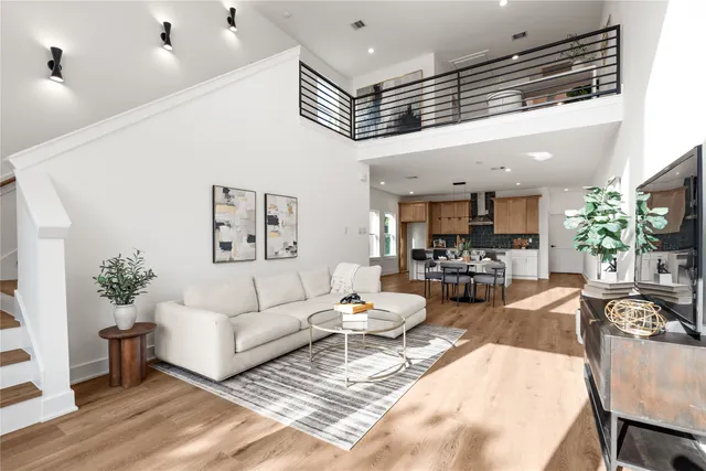 Popular Estates at Bringhurst Real Estate
