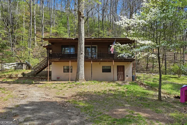 Popular Upper HighTower Real Estate