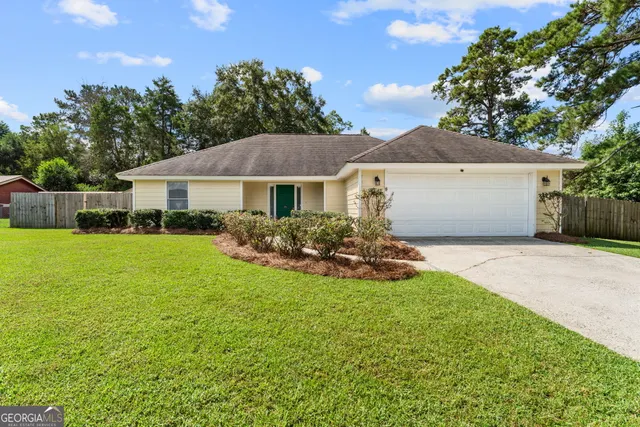 Popular The Woods Real Estate