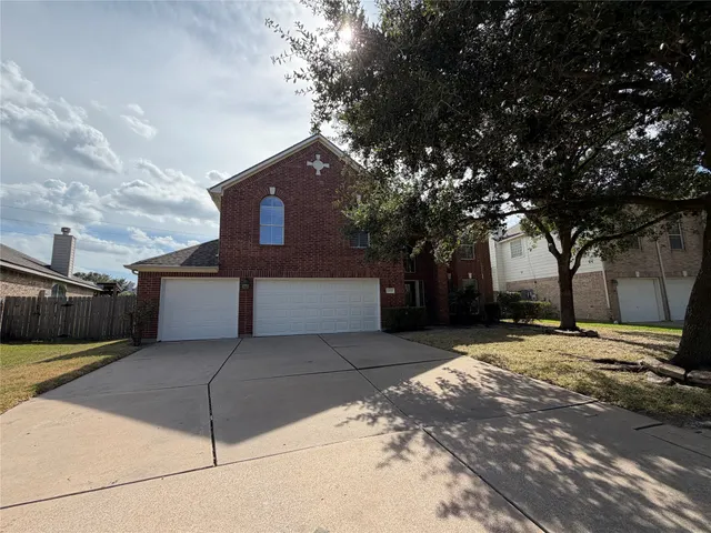 Popular Lakecrest Sec 08 Real Estate