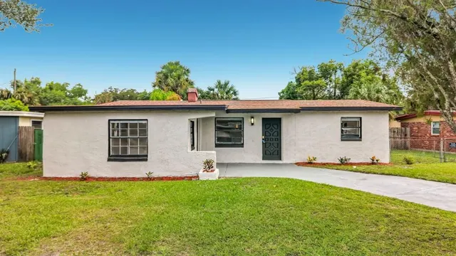 Popular ACADEMY MANOR UNIT 01 Real Estate