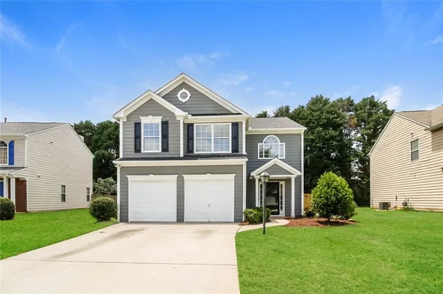 Popular OLDE SALEM TOWNSHIP Real Estate