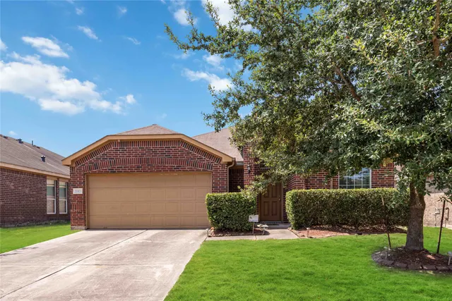 Popular Kenswick Trace Real Estate