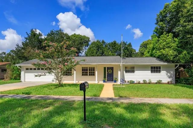 Popular BELLE ISLE ESTATES Real Estate