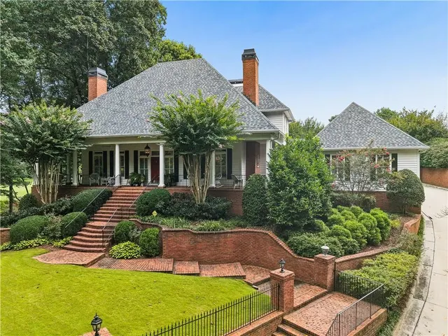 Popular Pinetree Country Club Real Estate