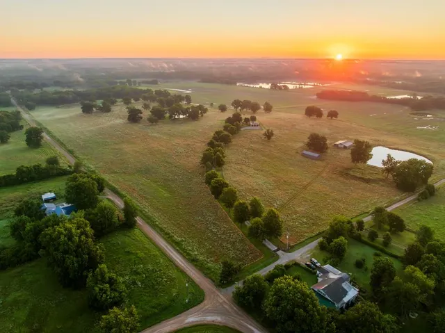 Popular Schell City Real Estate