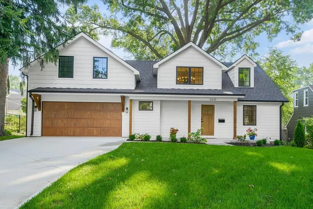 Popular Fairway Real Estate