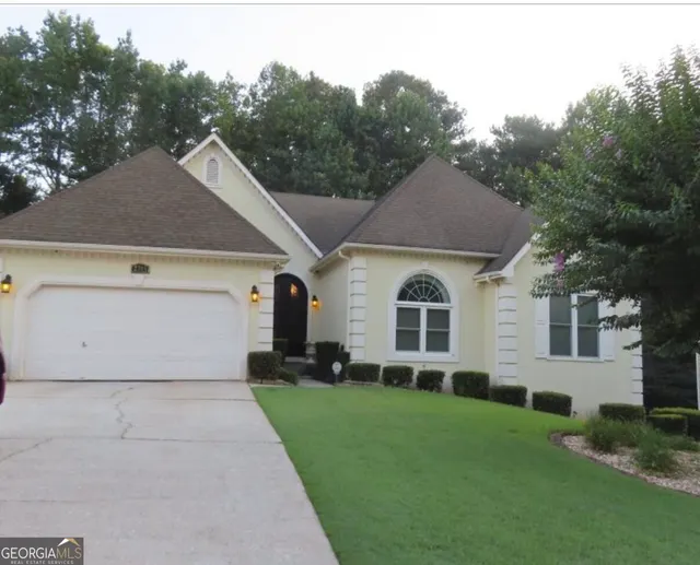 Expensive CHAPEL LAKE Real Estate