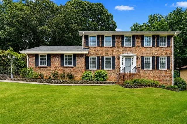 Popular STILLWOOD FOREST UNIT 2 Real Estate