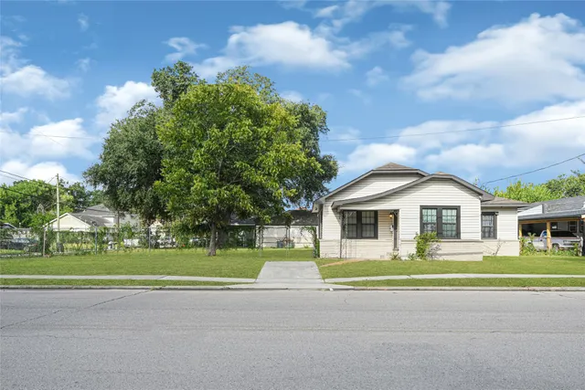 Popular North Channel Real Estate
