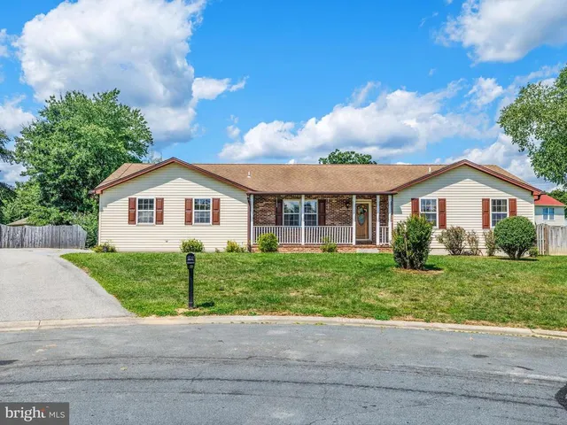 Popular Northwood-Tanglewood Real Estate