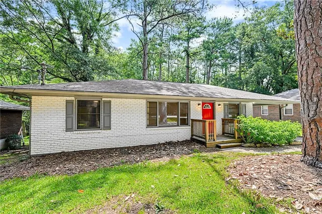 Popular Lakewood Real Estate