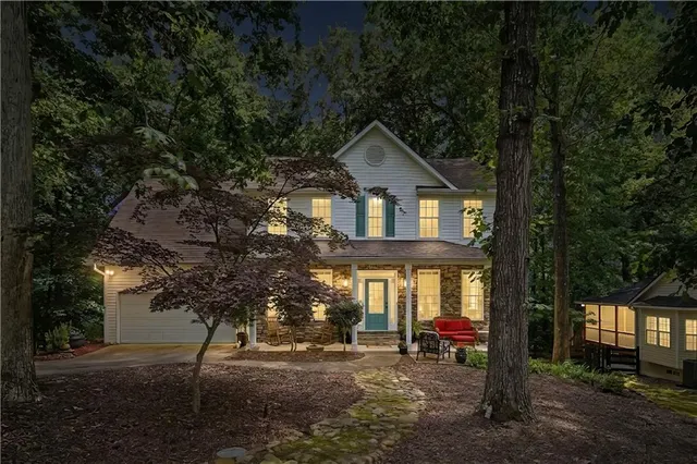 Popular Pilgrim Landing Real Estate