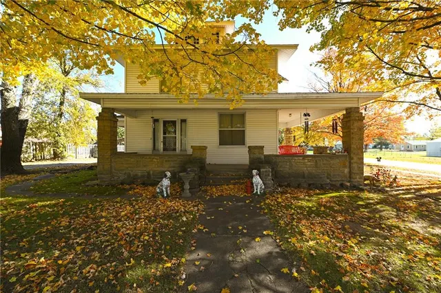 Popular El Dorado Springs Real Estate
