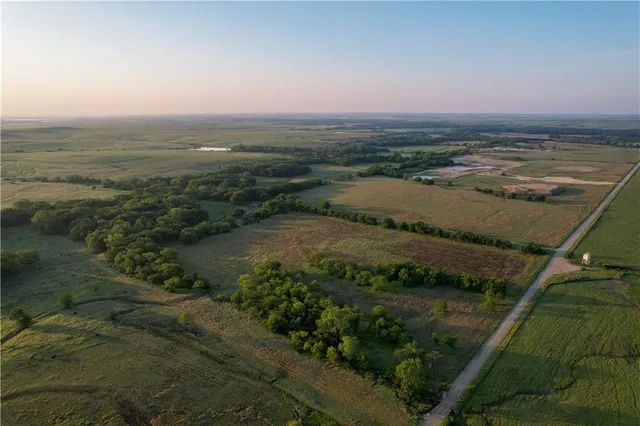 Popular Elmdale Real Estate