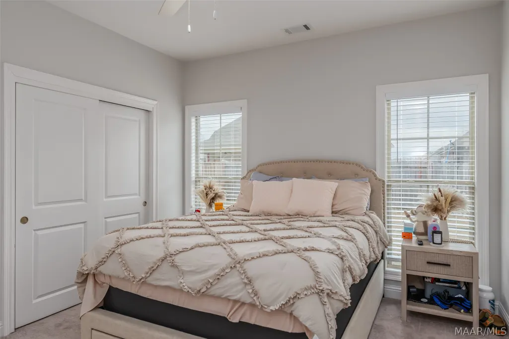Listing Thumbnail Image 19