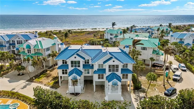 Expensive COLONY BEACH ESTATES Real Estate