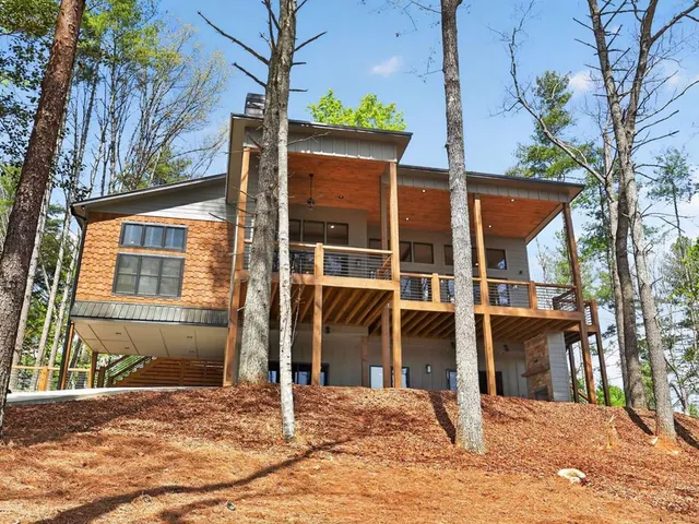Expensive Buckhorn Estates Real Estate