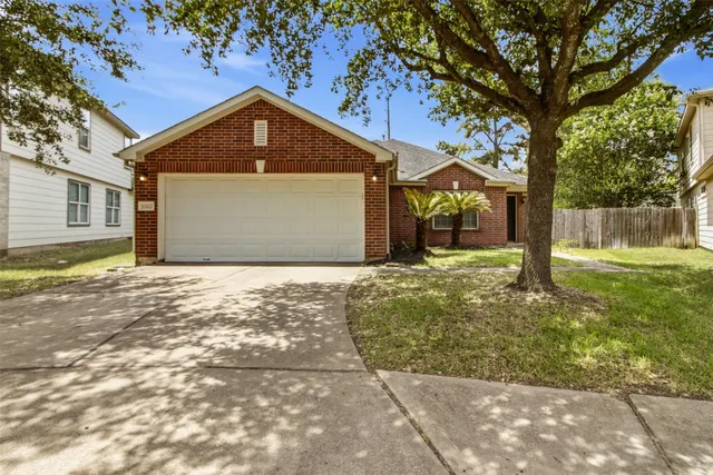 Cheap Northern Point Sec 03 Real Estate