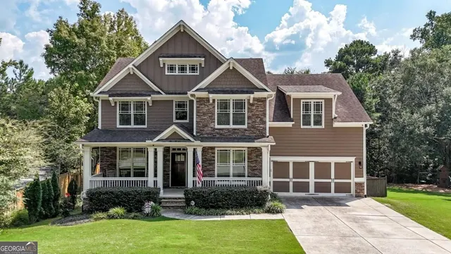 Popular Enclave at Historic Acworth Real Estate