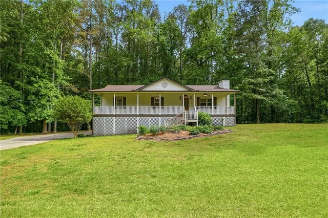 Popular Morgan Falls Real Estate