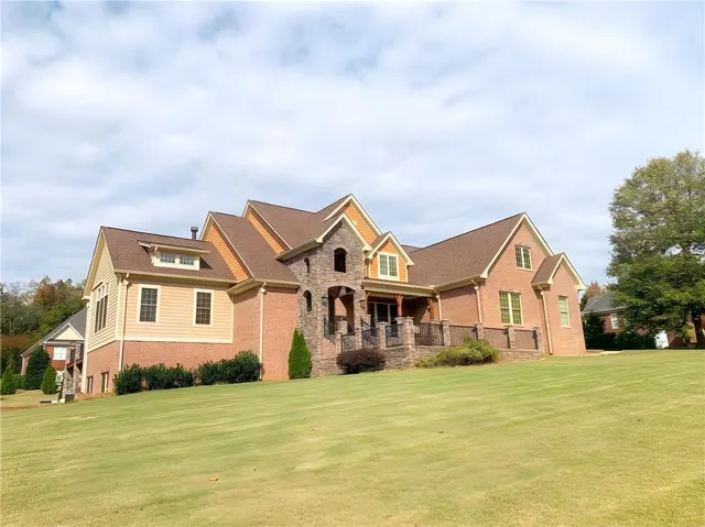 Expensive Willow Ridge Real Estate